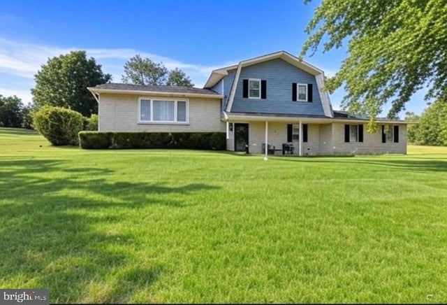 660 Onyx Cave Rd, Hamburg