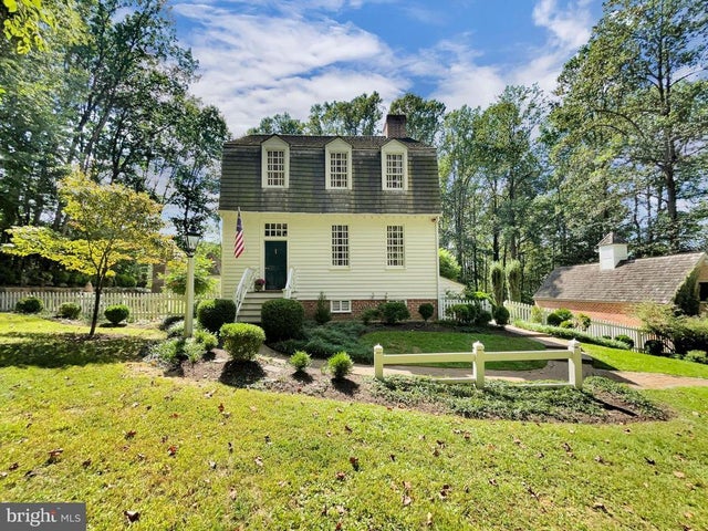 1108 S Barbara Dr, Alburtis