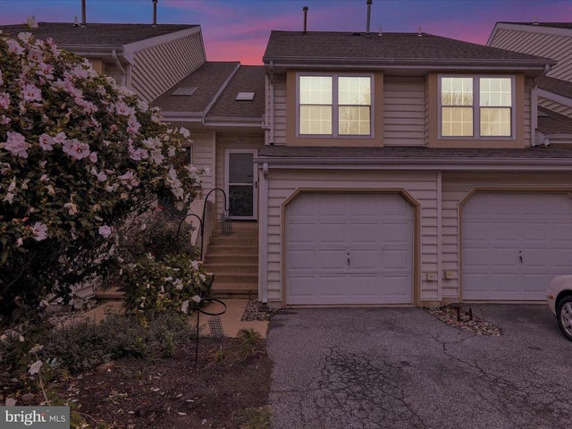 40 Chatham Dr #40, Morgantown