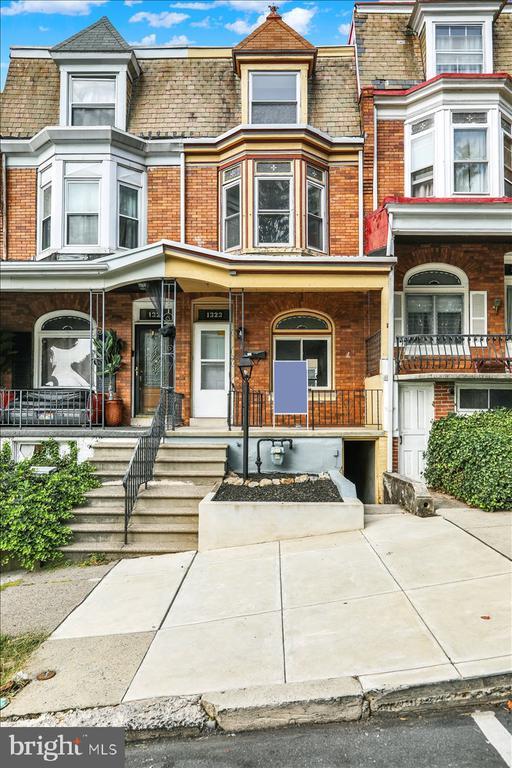 1323 Walnut St, Reading