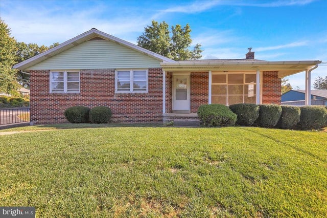 1030 Chestnut St, Leesport