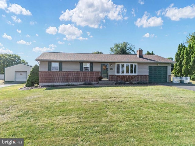 608 Old Topton Rd, Mertztown