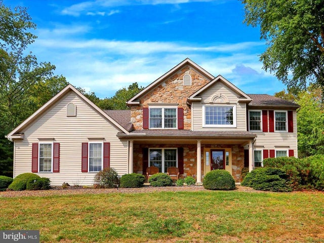 111 Overlook Rd, Morgantown