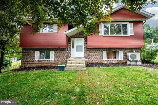 1029 Crestview Ave, Reading