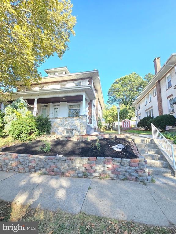 1421 Palm St, Reading