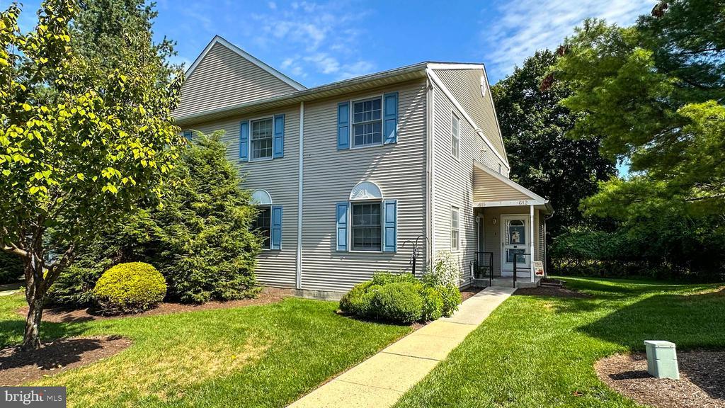 611 Maplewood Ave, MOHNTON