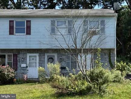 530 E Linden St, Fleetwood