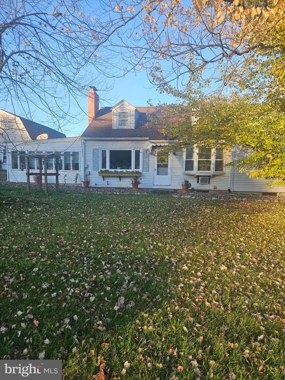 6221 W Perkiomen Ave, BIRDSBORO