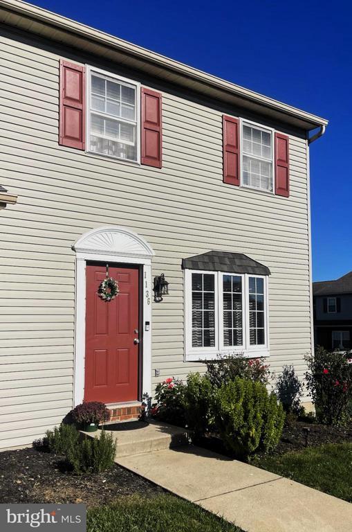 1136 Fredrick Blvd, READING