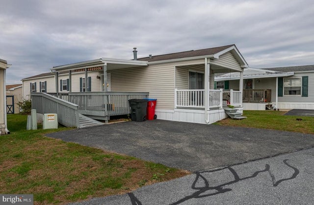 1033 Barberry Ave, Reading