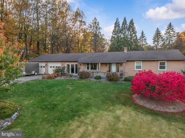 10 Daisy Ln, Fleetwood