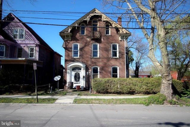 306 W 15th St, Tyrone