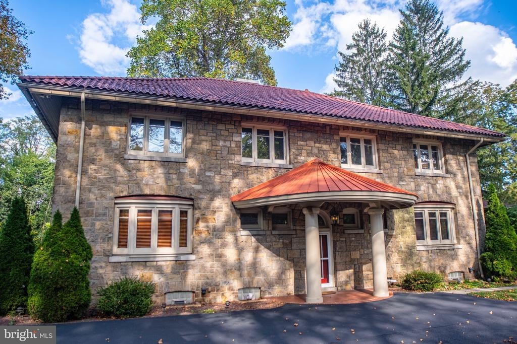 3405 Crescent Rd, ALTOONA