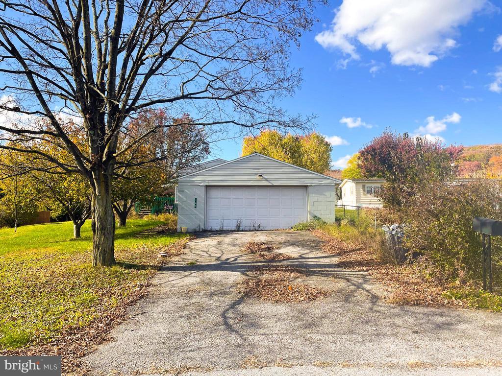 161 Pepple Rd, EAST FREEDOM