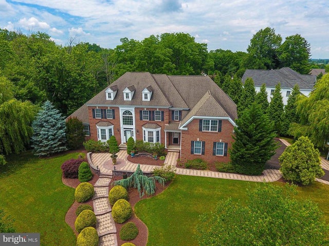 223 Cecelia Acres Dr, Ivyland