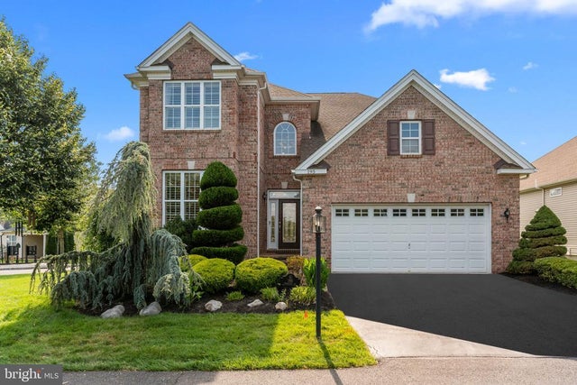 195 Roosevelt Dr, Yardley