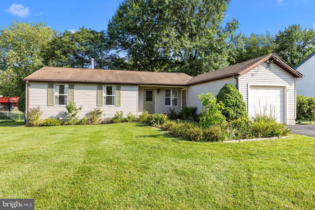 Photo of Listing #PABU2101266