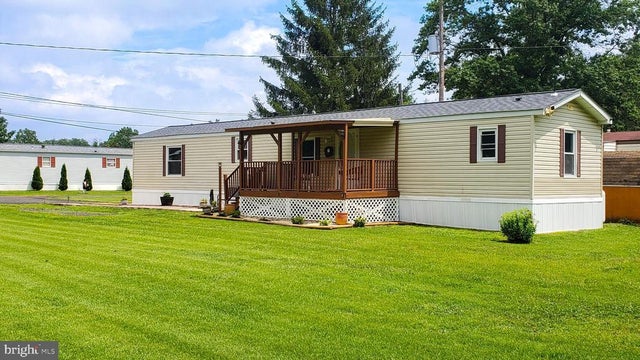 2060 Rohrbach Ln, Quakertown