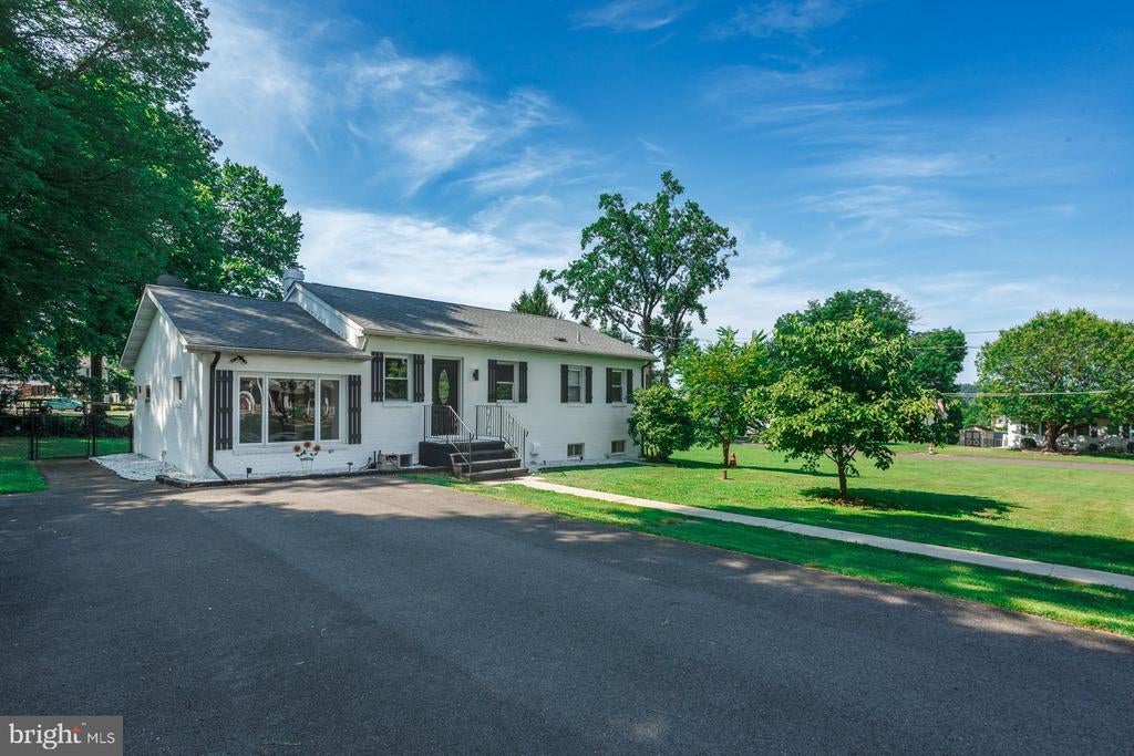 Photo of Listing #PABU2101876