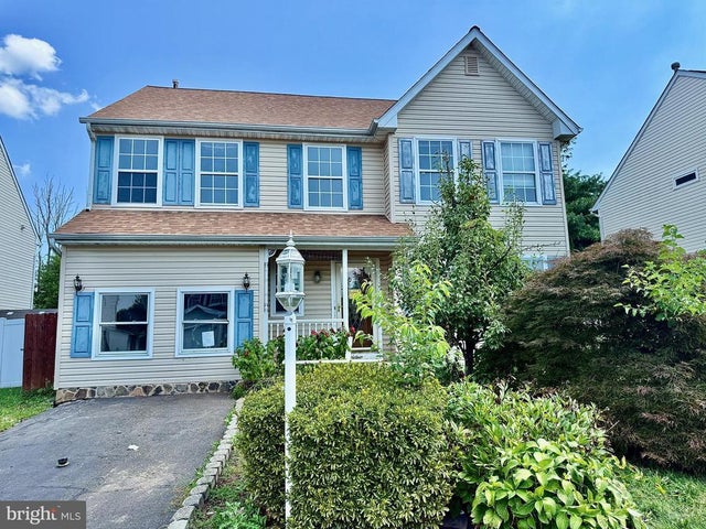 1068 Freedom Ct, Quakertown