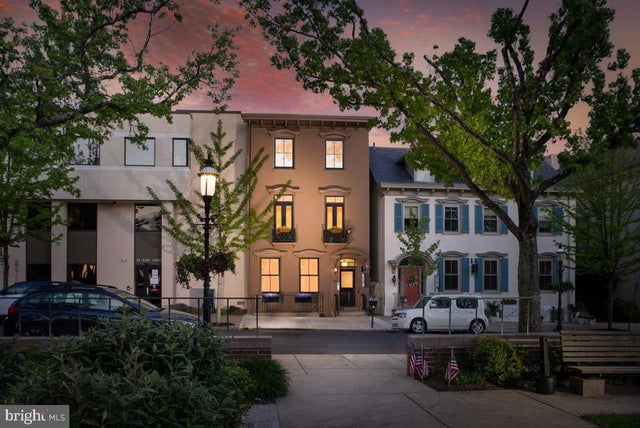 20 E Court St, Doylestown