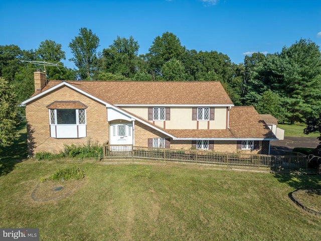 2275 Rowland Rd, Coopersburg