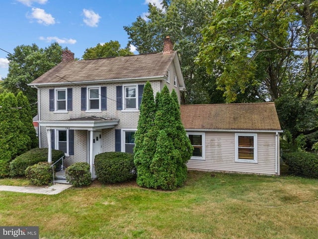 158 W Butler Ave, Doylestown