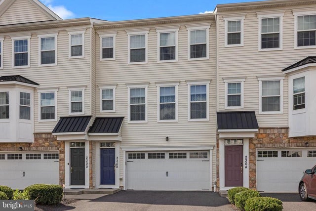 2302 Macis Cir, Warrington