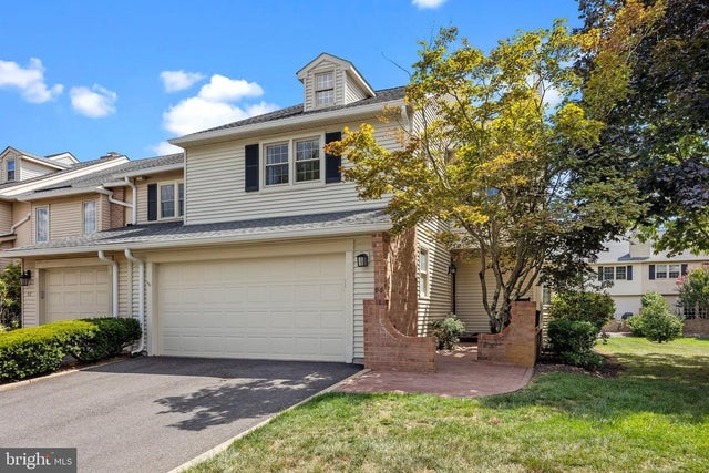 96 Sutphin Pnes, Yardley