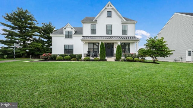 3302 Applewood Ct, Warrington