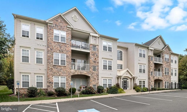 100 Ginko St #303, Warrington