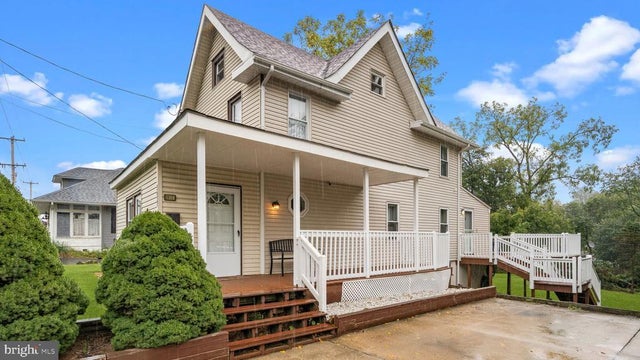 3633 Brownsville, Feasterville Trevose