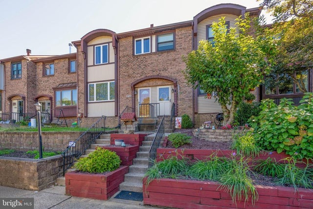 3933 Wrexham Ct, Bensalem