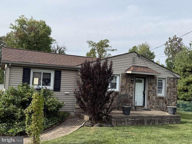 1839 Byberry Rd, Bensalem