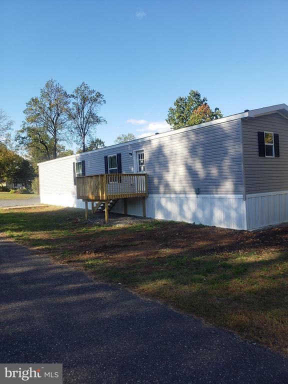 344 Apple Dr, Quakertown