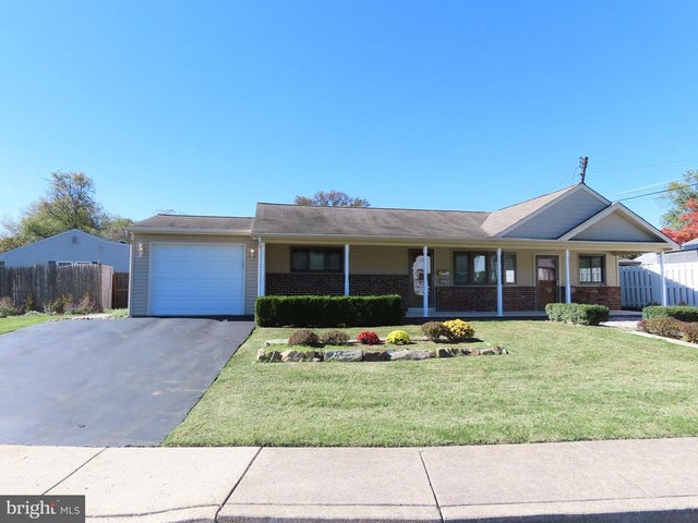 331 Doone Pl, Fairless Hills