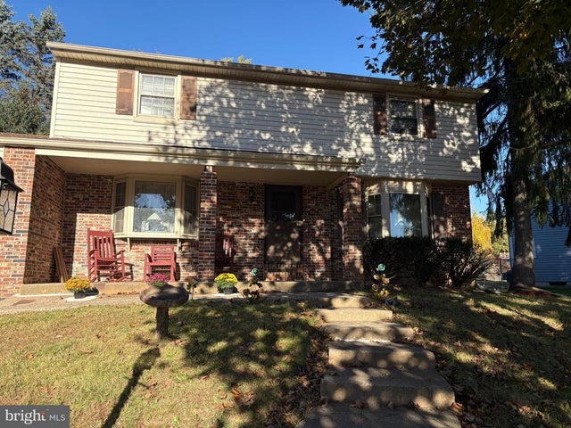 737 Lynwood Dr, Feasterville Trevose