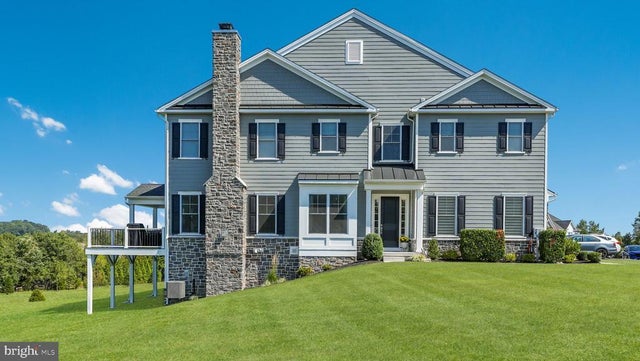 1 Elizabeth Ln, Doylestown