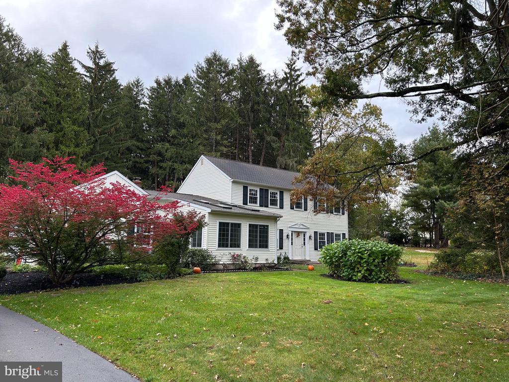 153 Ash Way, DOYLESTOWN