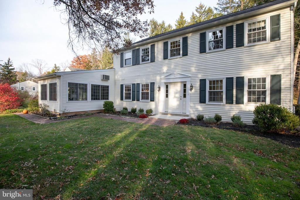 153 Ash Way, DOYLESTOWN