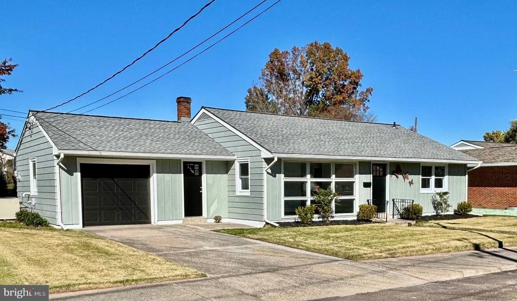 941 W Mill St, QUAKERTOWN