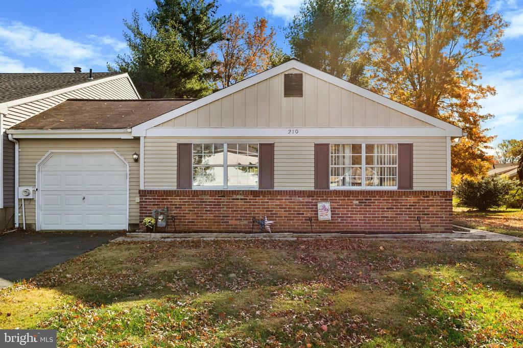 Photo of Listing #PABU2108846