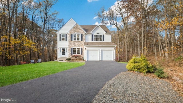 2385 Waverly Dr, Jamison