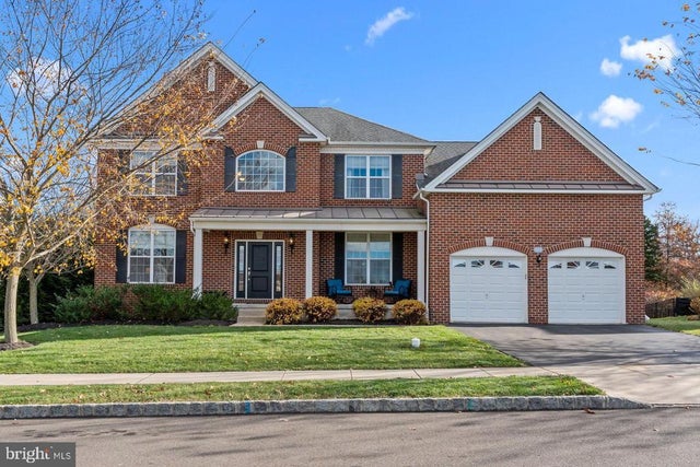 204 Pennland Farm Dr, Perkasie