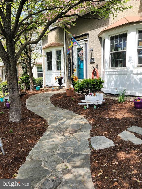 451 Country Club Rd, Camp Hill