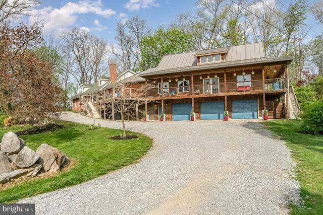 99 Fogelsanger Rd, Shippensburg