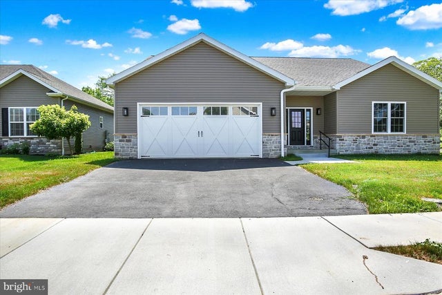 51 Franklin Dr Franklin Dr, Mechanicsburg