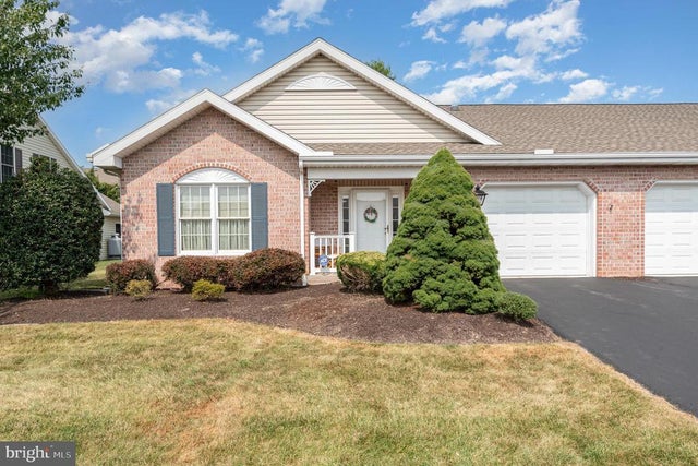 27 Blue Mountain Vis, Mechanicsburg