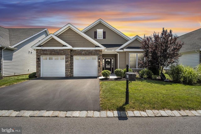 621 Republic Way, Mechanicsburg