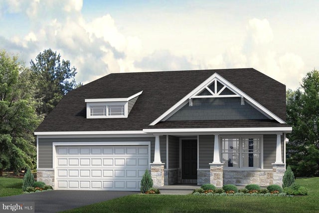 806 Greenwich Ln, Shippensburg